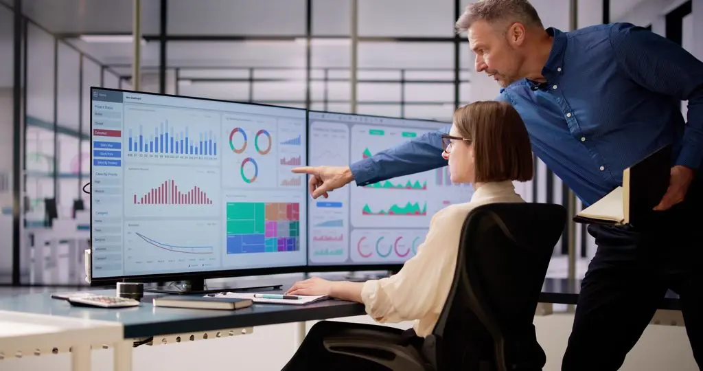 shutterstock_2440815145.webp Lista najlepszych narzędzi SEO dla marketerów w 2024 roku